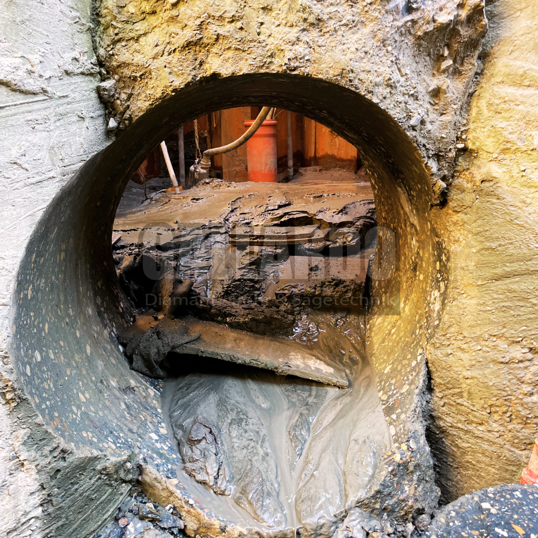 Aufzugstür schneiden